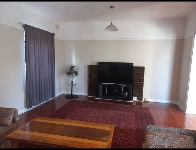 5 BEDROOM HOUSE TO LET IN MORNINGSIDE